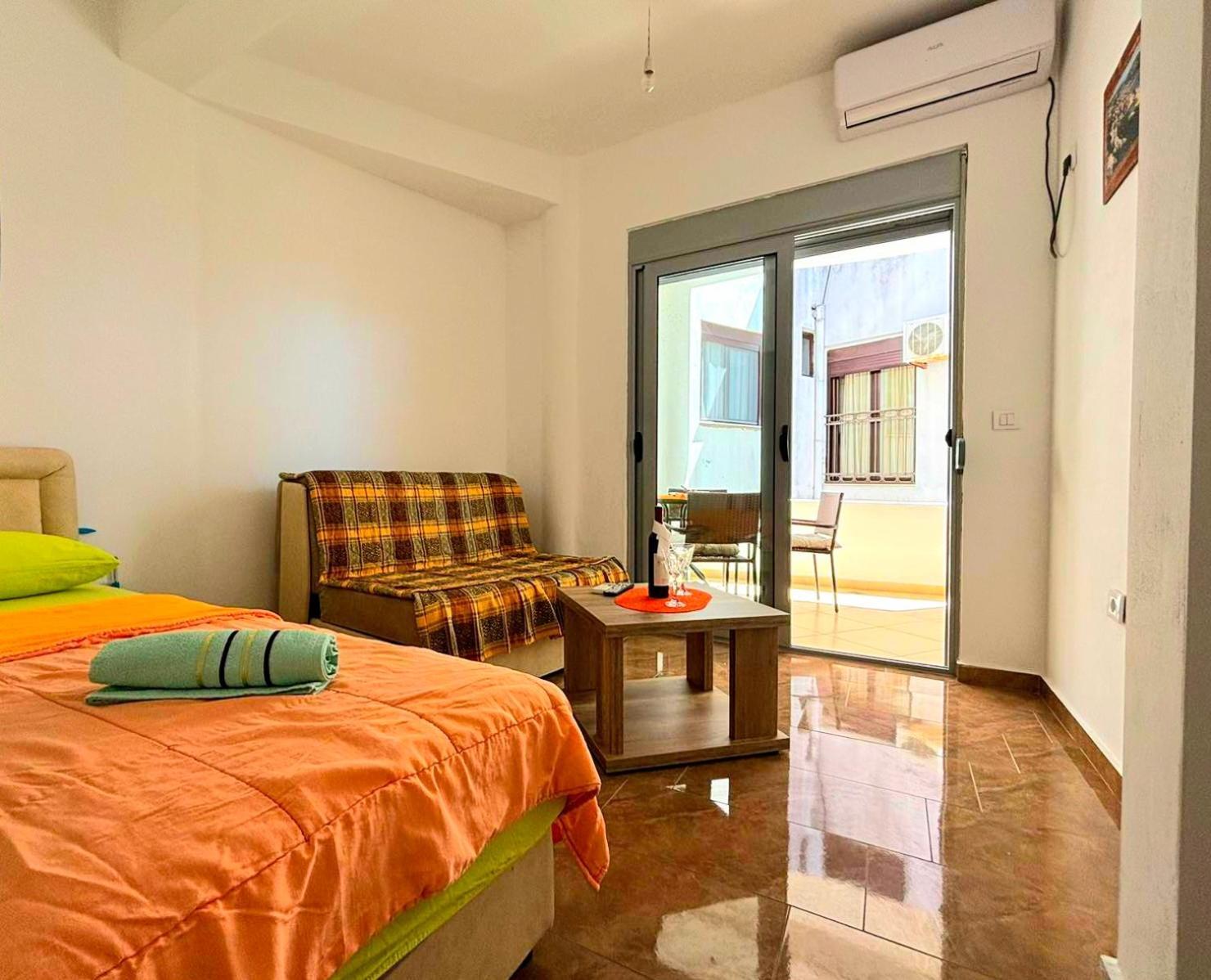 Mala Plaza Apartments Ulcinj Exterior photo